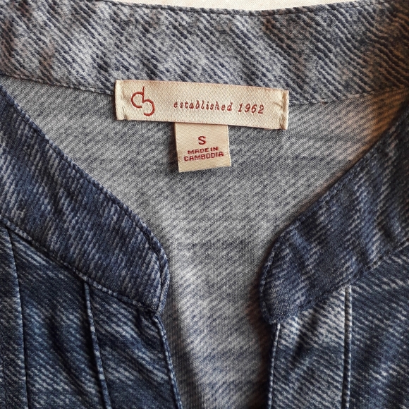 establish 1962 | Flowy sleeveless summer top - Picture 8 of 10